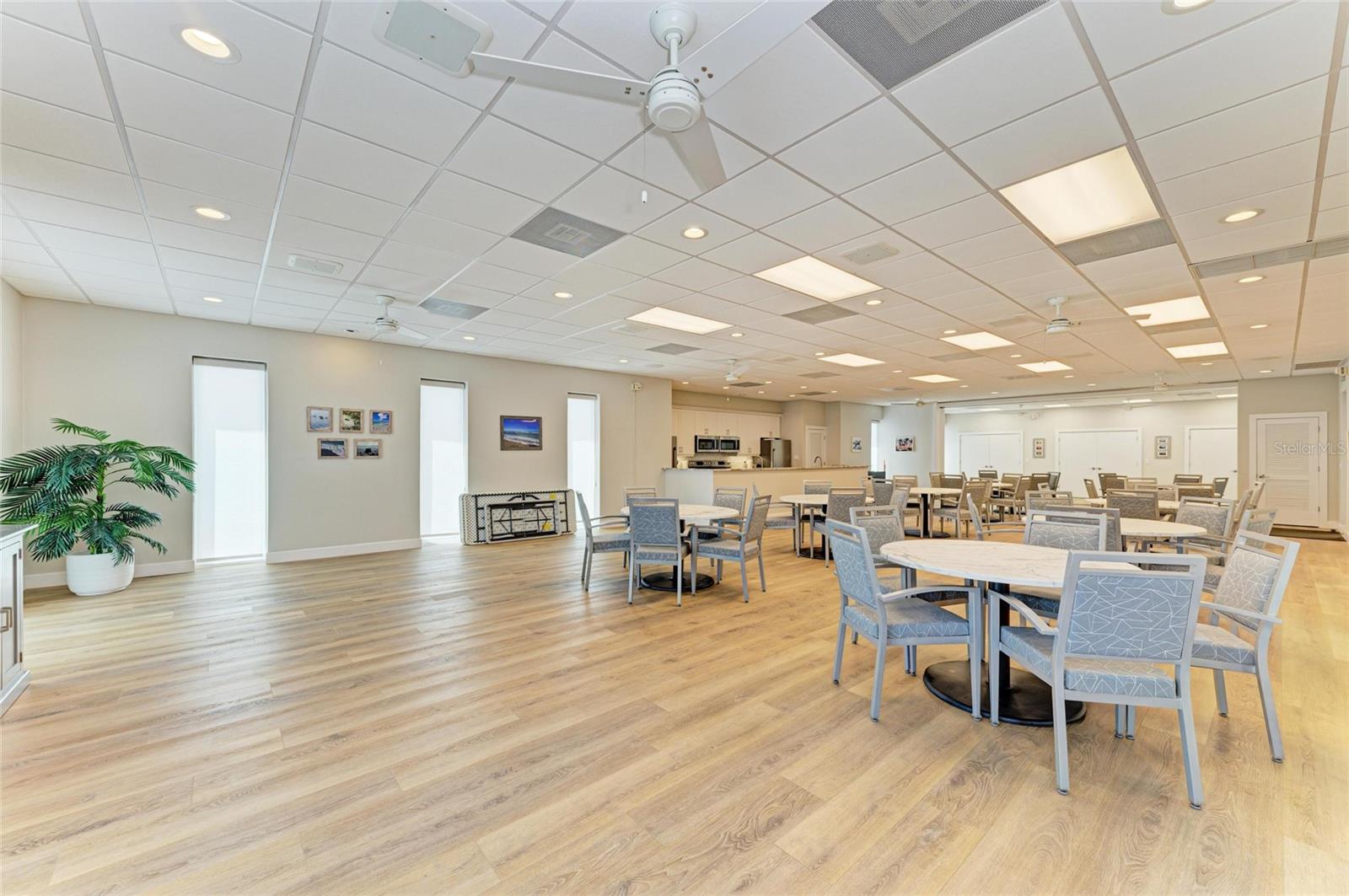 8977 MIDNIGHT PASS RD #519, SARASOTA, FL, 34242