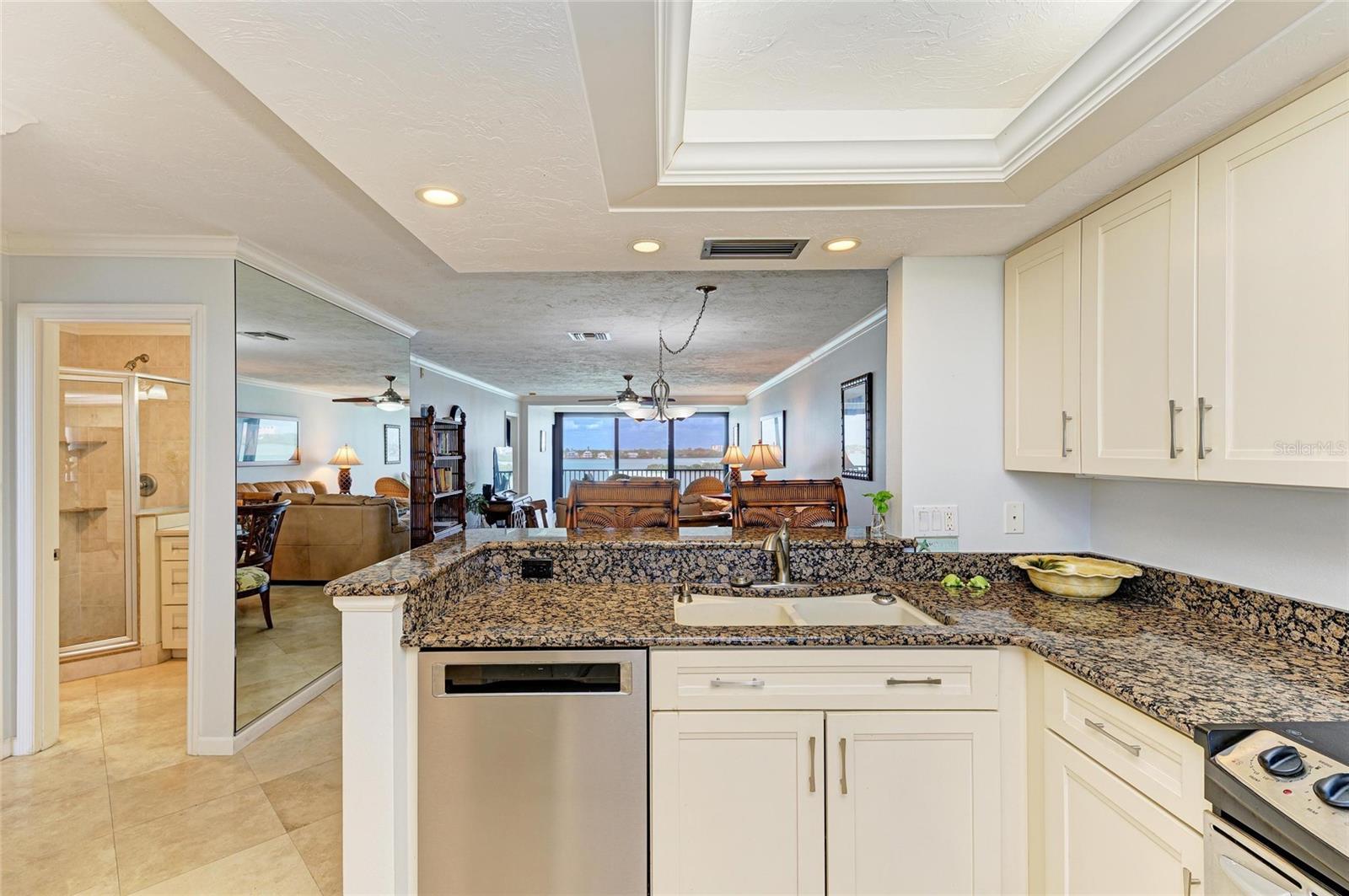 8977 MIDNIGHT PASS RD #519, SARASOTA, FL, 34242