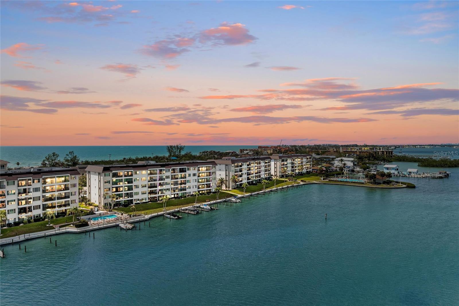 8977 MIDNIGHT PASS RD #519, SARASOTA, FL, 34242