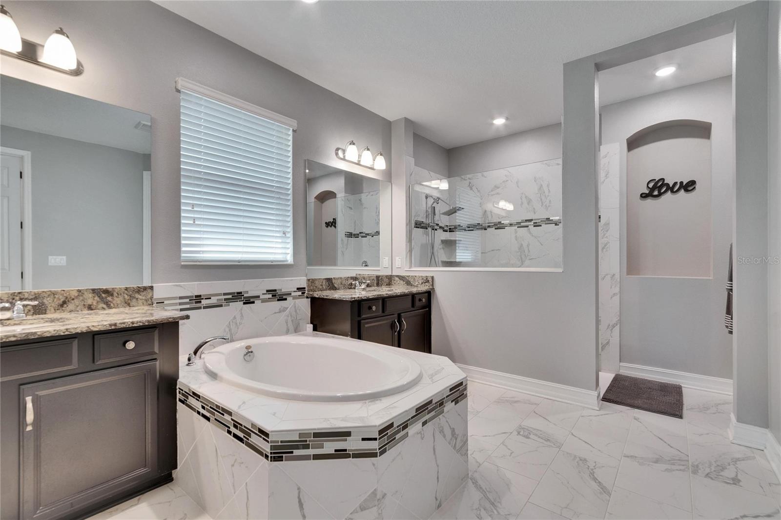 10402 ALCON BLUE DR, RIVERVIEW, FL, 33578