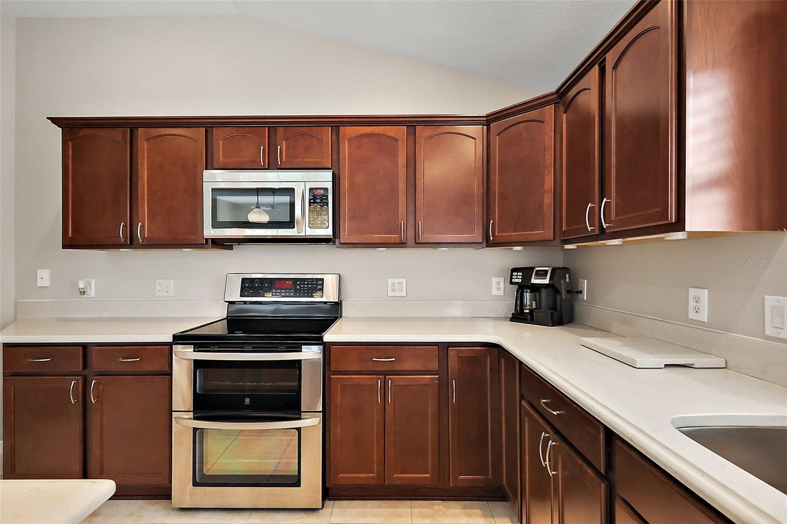 2064 EDENTON TER, THE VILLAGES, FL, 32162