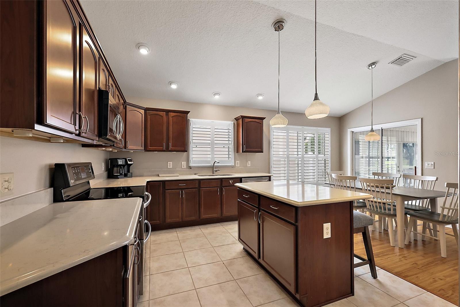 2064 EDENTON TER, THE VILLAGES, FL, 32162