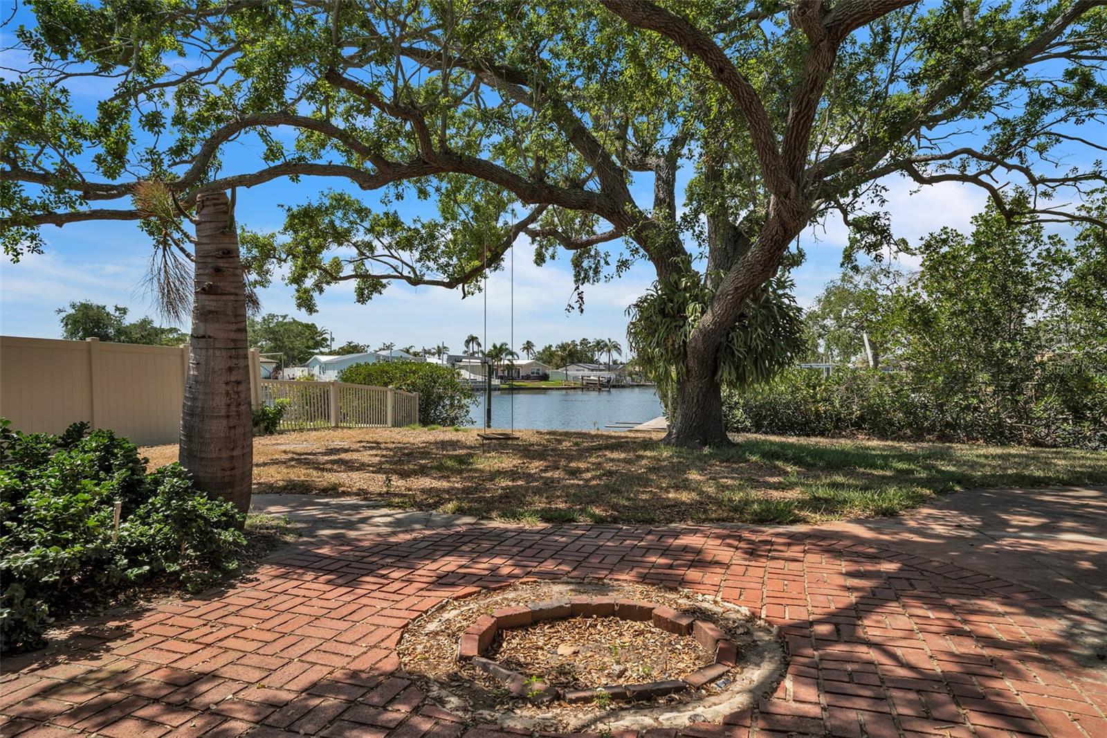 4790 SHORE ACRES BLVD NE, ST PETERSBURG, FL, 33703