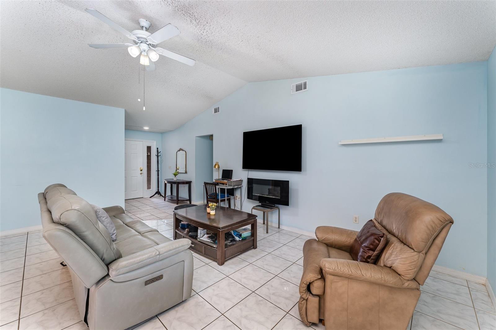 820 LAMP POST LN, LAKELAND, FL, 33809