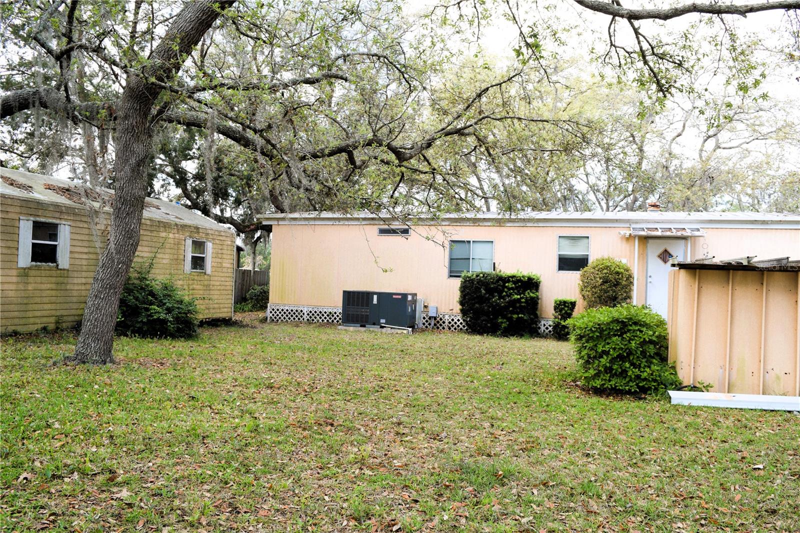 34416 OAK AVE, LEESBURG, FL, 34788