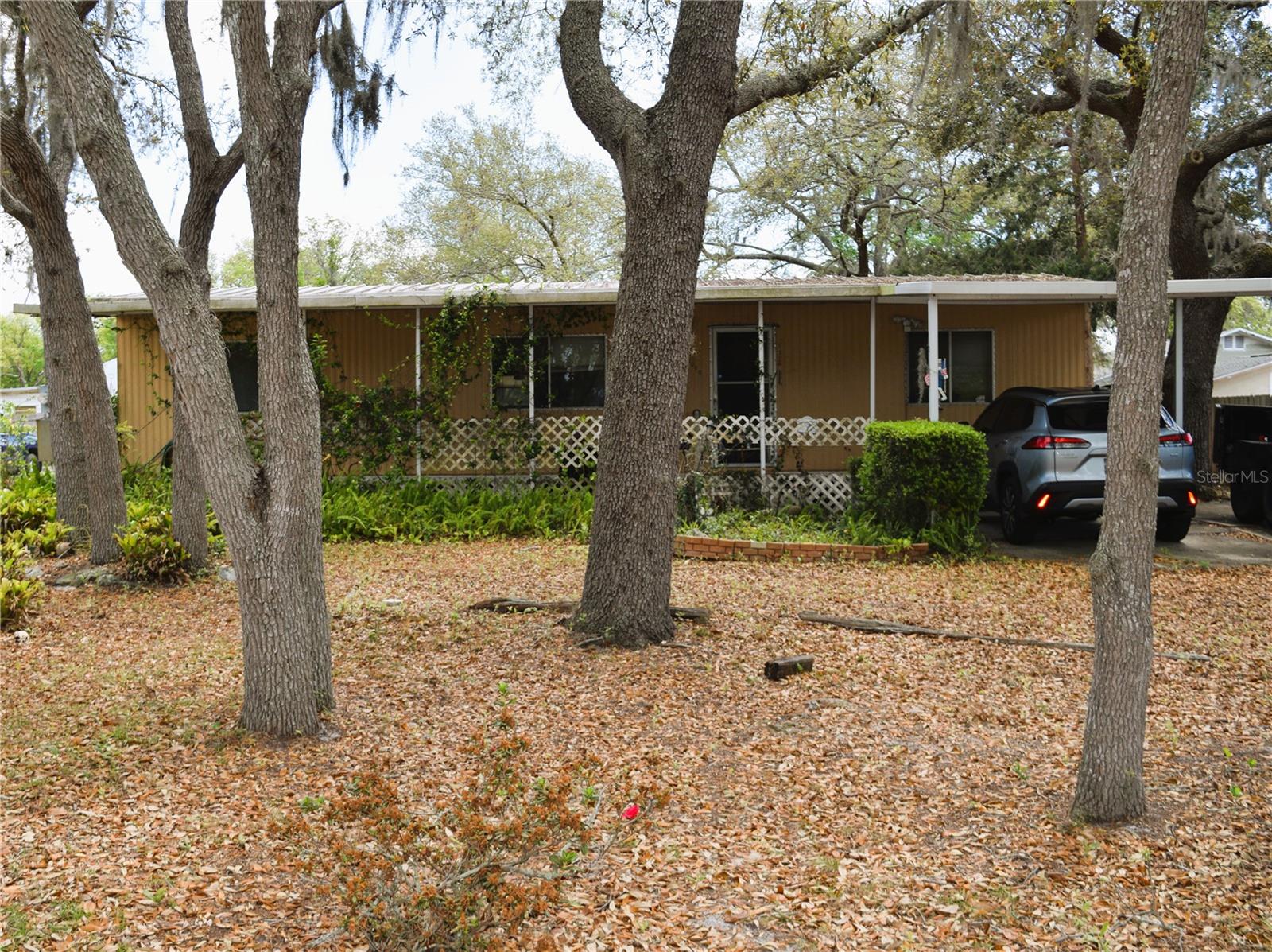 34416 OAK AVE, LEESBURG, FL, 34788
