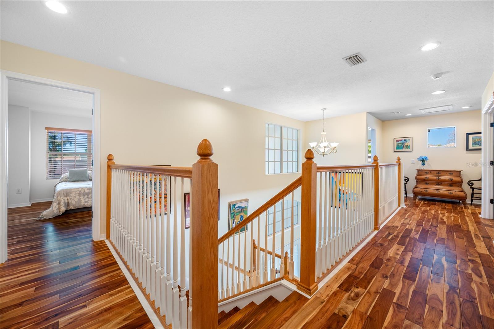 18801 CHAVILLE RD, LUTZ, FL, 33558