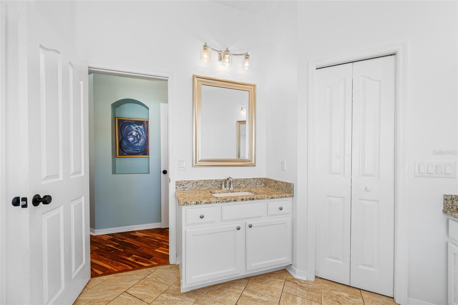 18801 CHAVILLE RD, LUTZ, FL, 33558