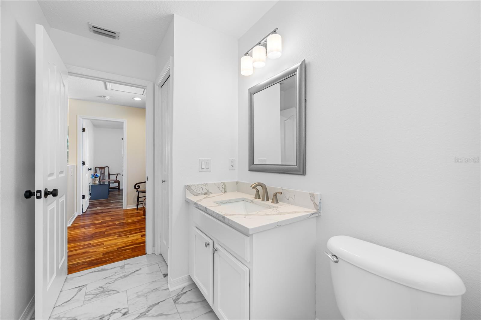 18801 CHAVILLE RD, LUTZ, FL, 33558