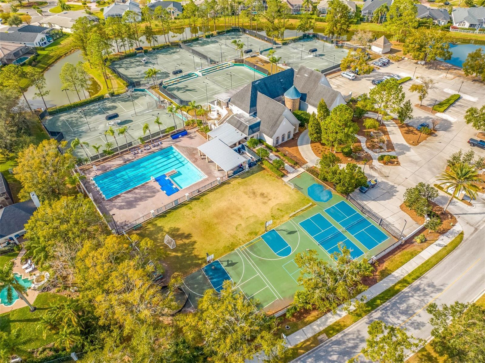 18801 CHAVILLE RD, LUTZ, FL, 33558