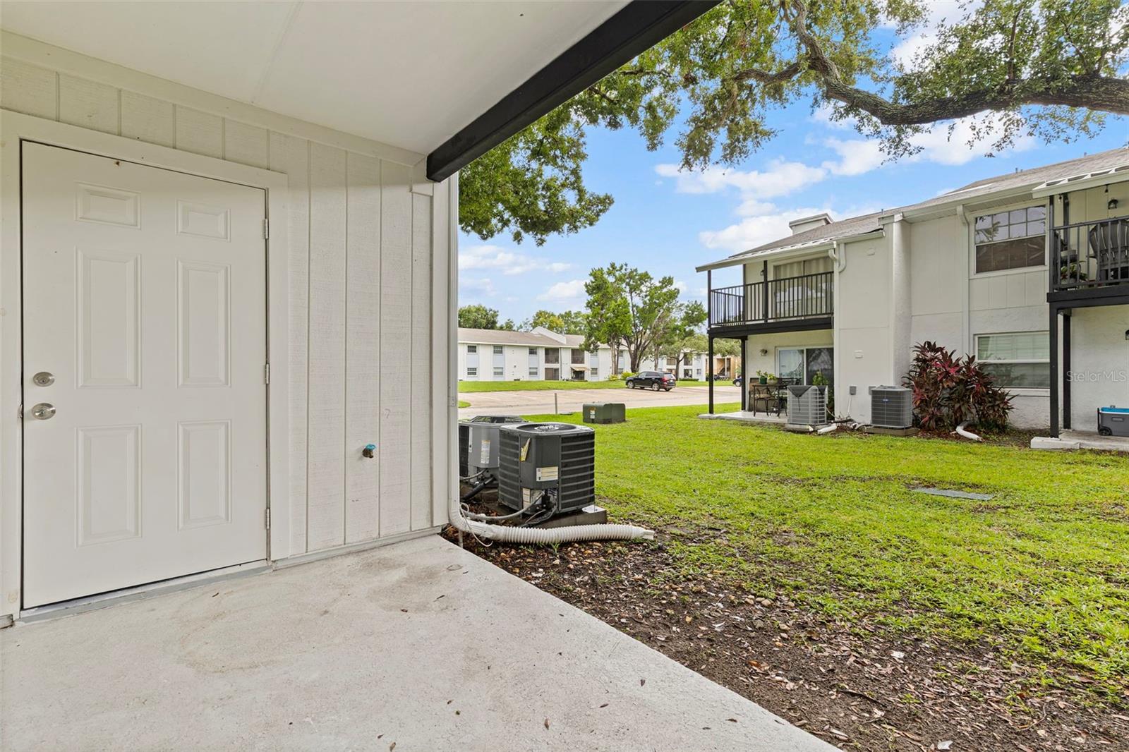 3803 N OAK DR #B21, TAMPA, FL, 33611