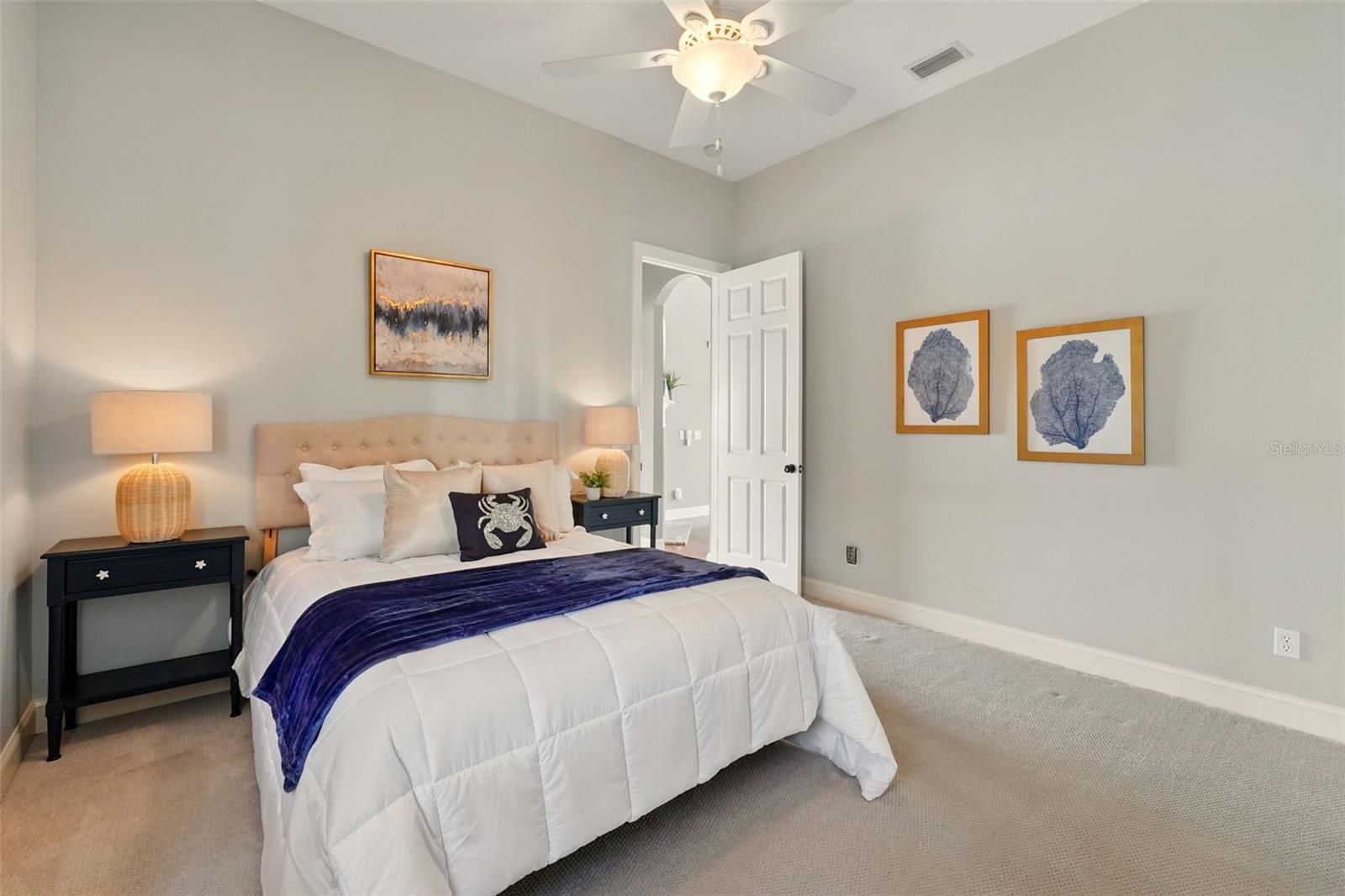 5405 MERRITT ISLAND DR, APOLLO BEACH, FL, 33572