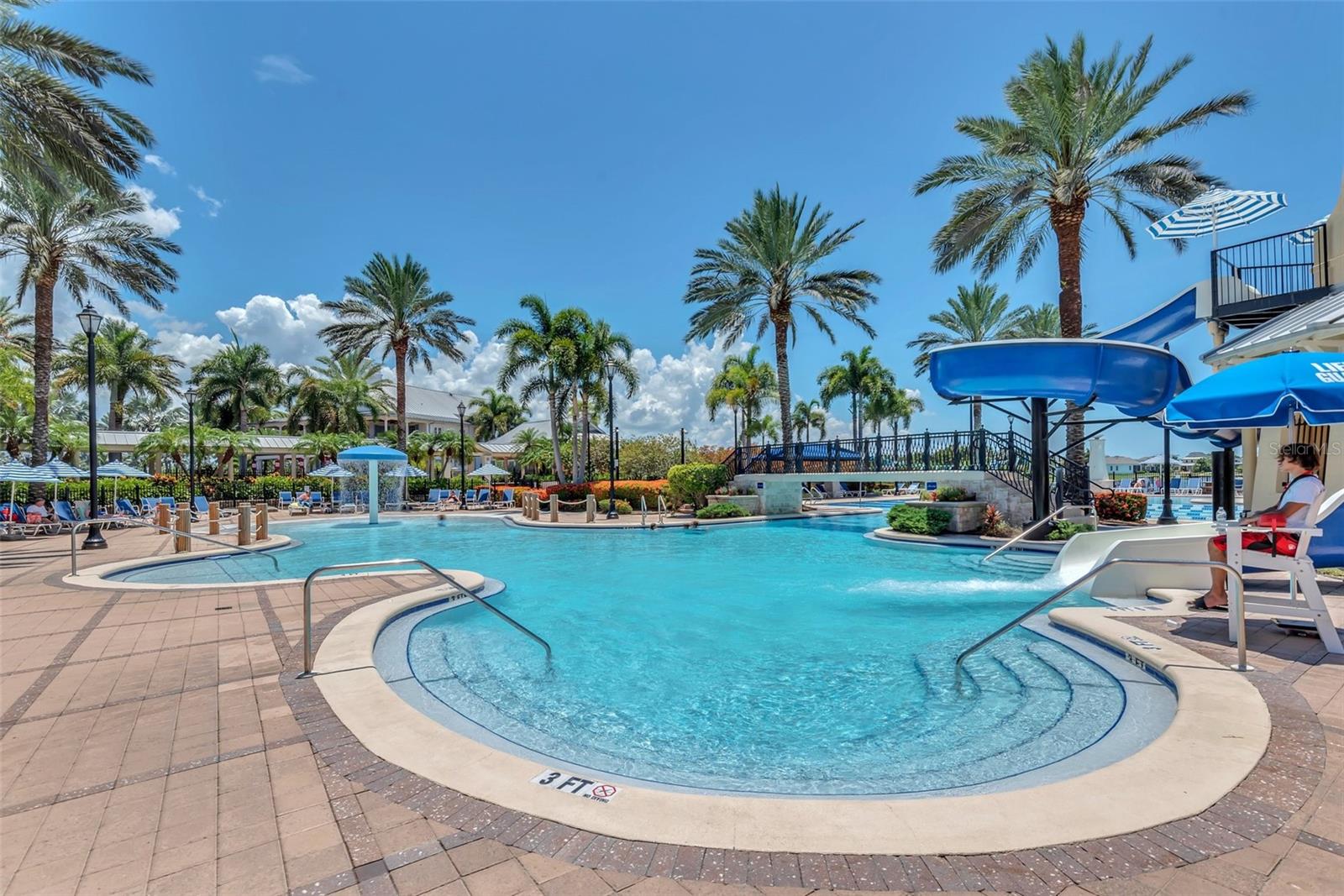 5405 MERRITT ISLAND DR, APOLLO BEACH, FL, 33572