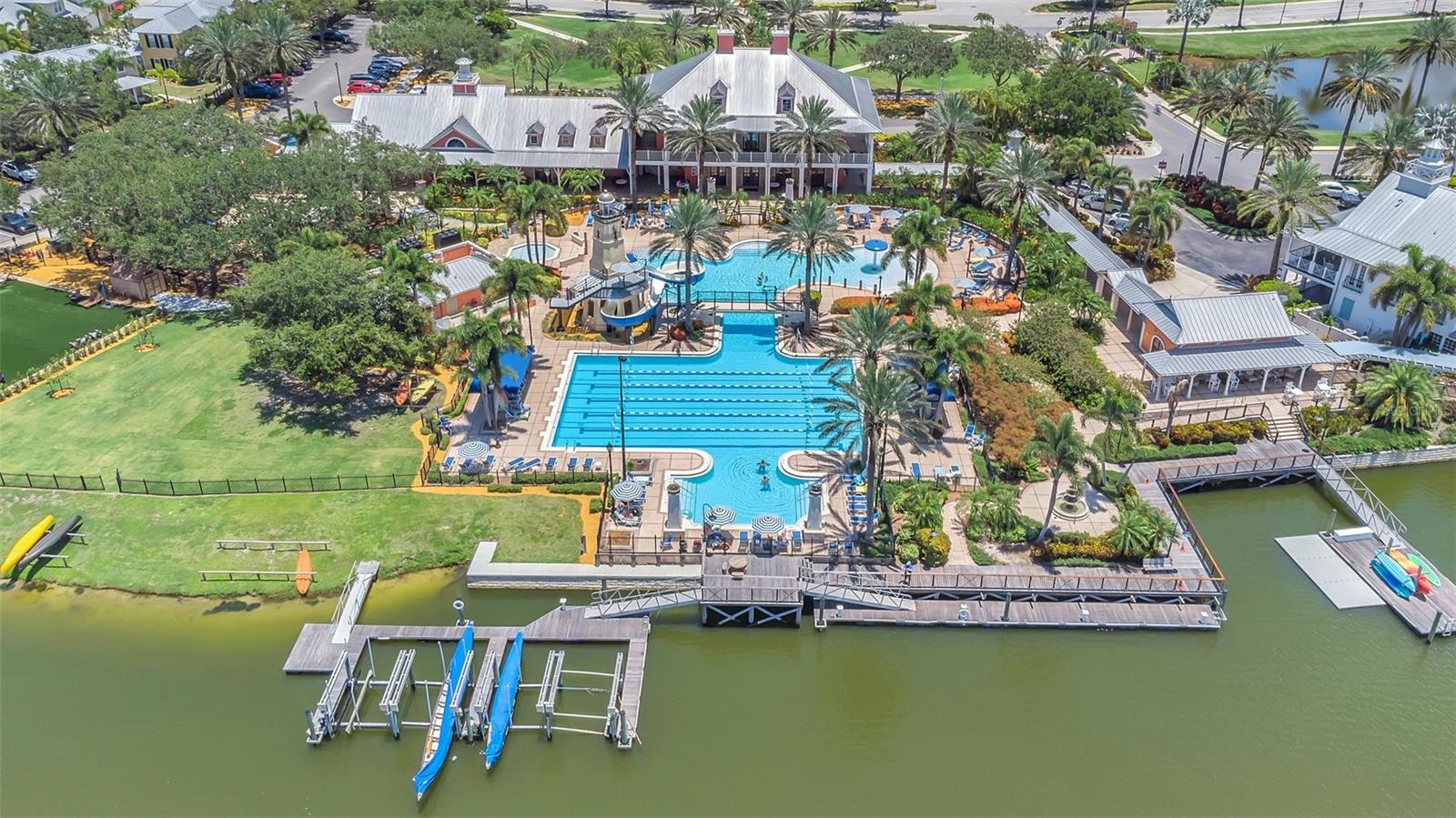 5405 MERRITT ISLAND DR, APOLLO BEACH, FL, 33572