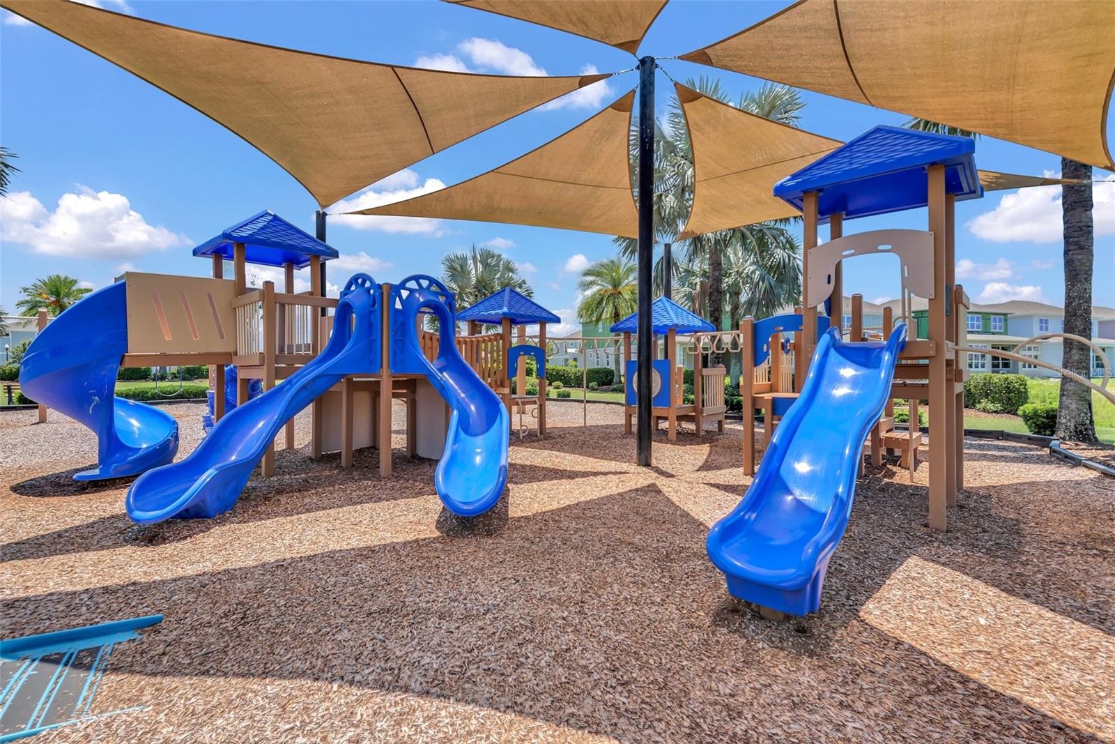 5405 MERRITT ISLAND DR, APOLLO BEACH, FL, 33572