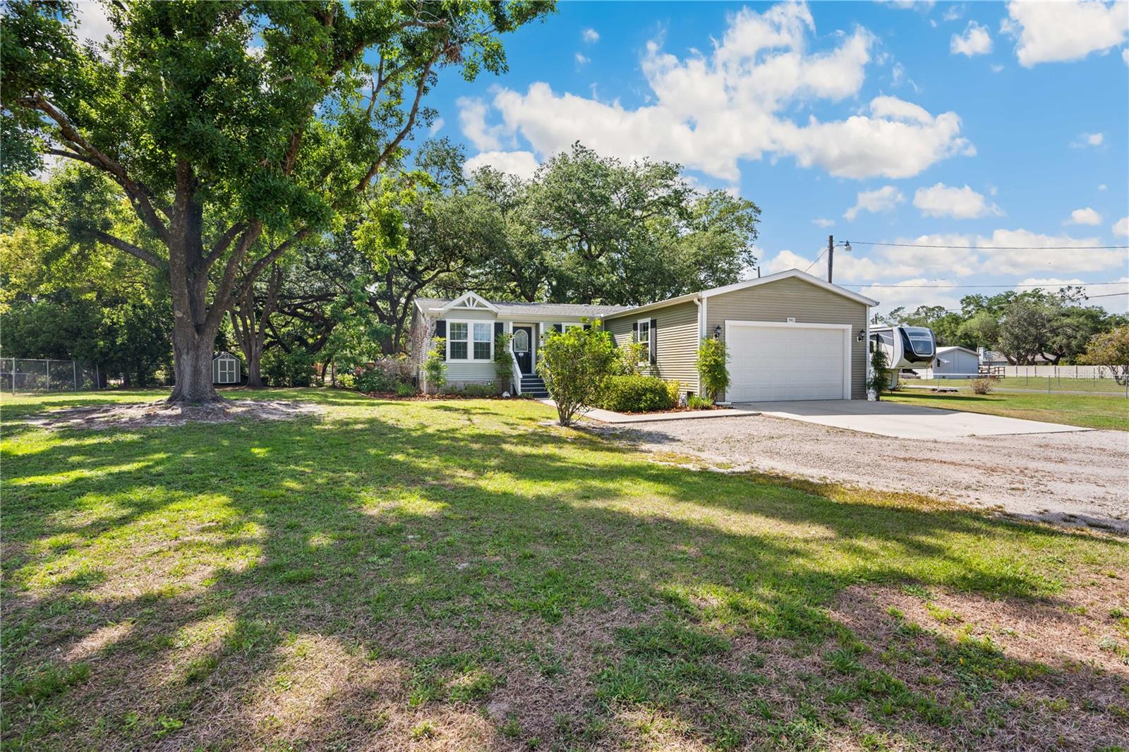 3911 LADO DR, WESLEY CHAPEL, FL, 33543