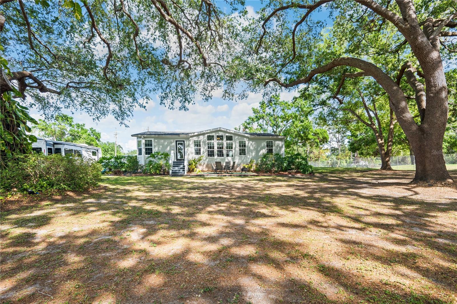 3911 LADO DR, WESLEY CHAPEL, FL, 33543