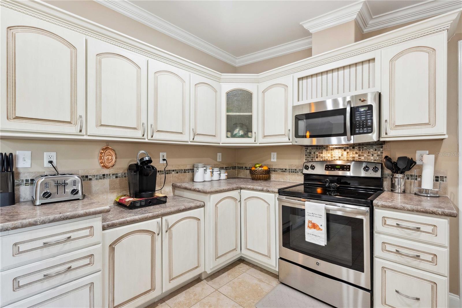 3911 LADO DR, WESLEY CHAPEL, FL, 33543