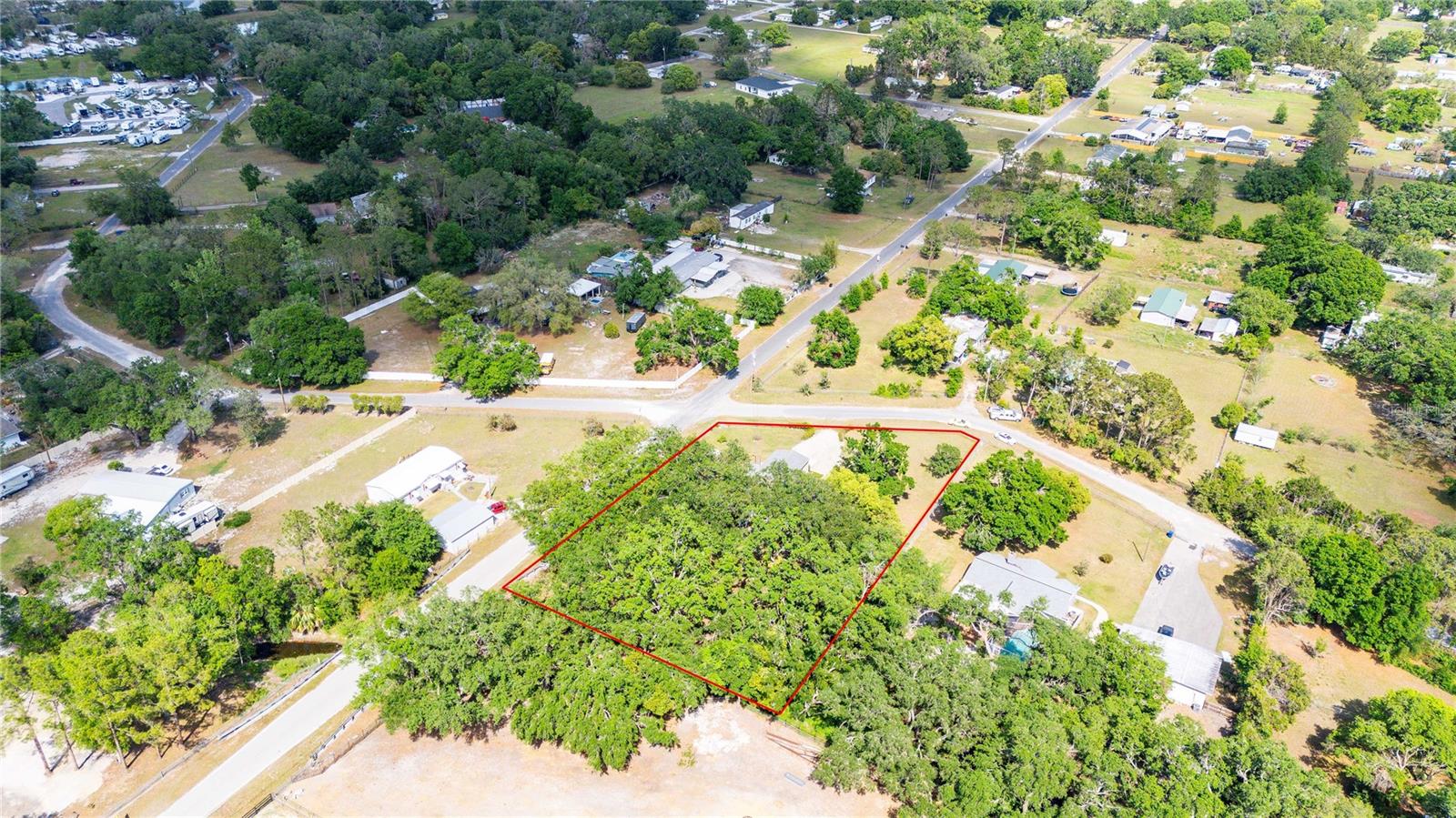 3911 LADO DR, WESLEY CHAPEL, FL, 33543
