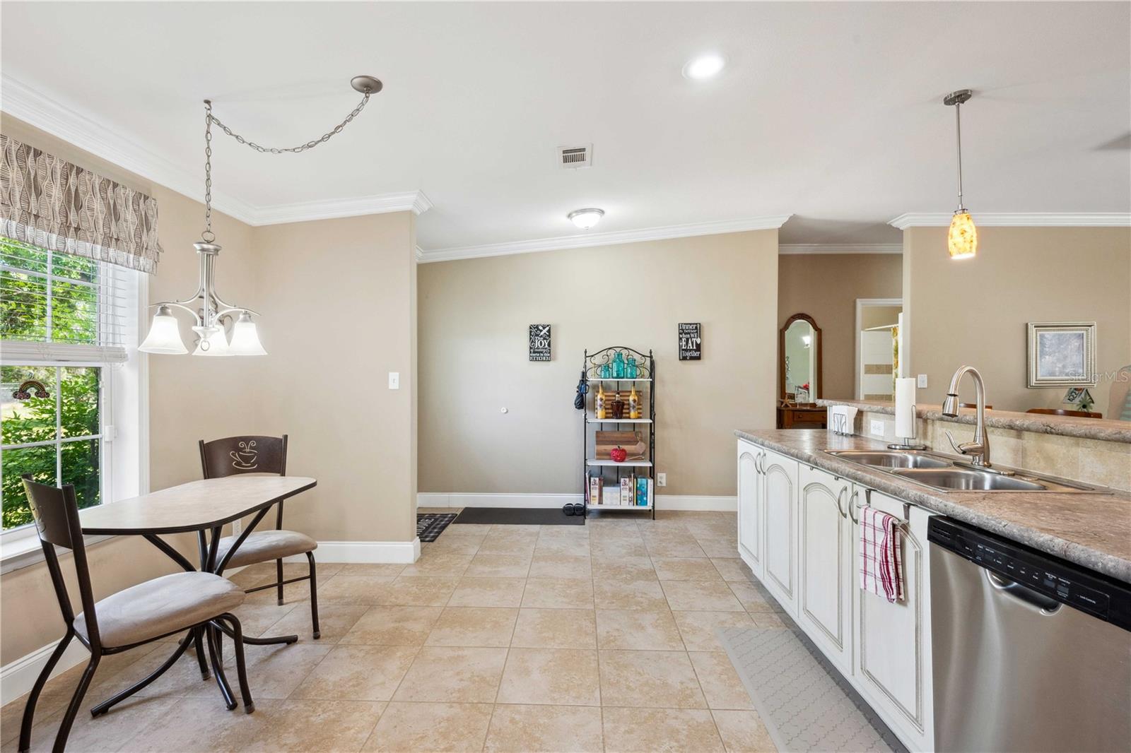 3911 LADO DR, WESLEY CHAPEL, FL, 33543