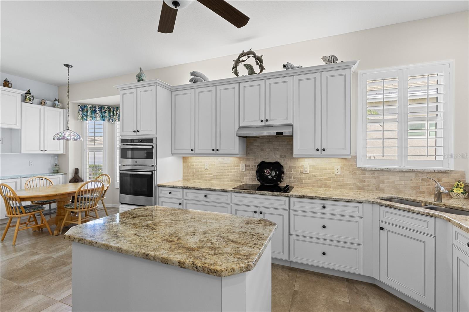 11026 BARNSLEY DR, VENICE, FL, 34293