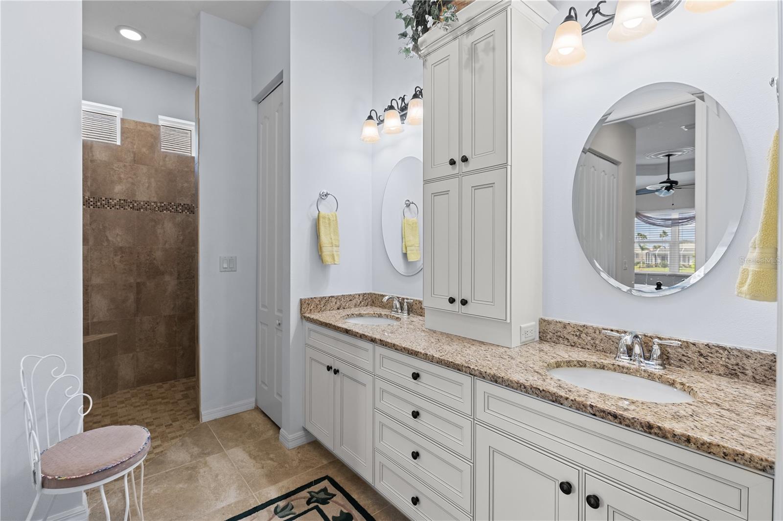 11026 BARNSLEY DR, VENICE, FL, 34293