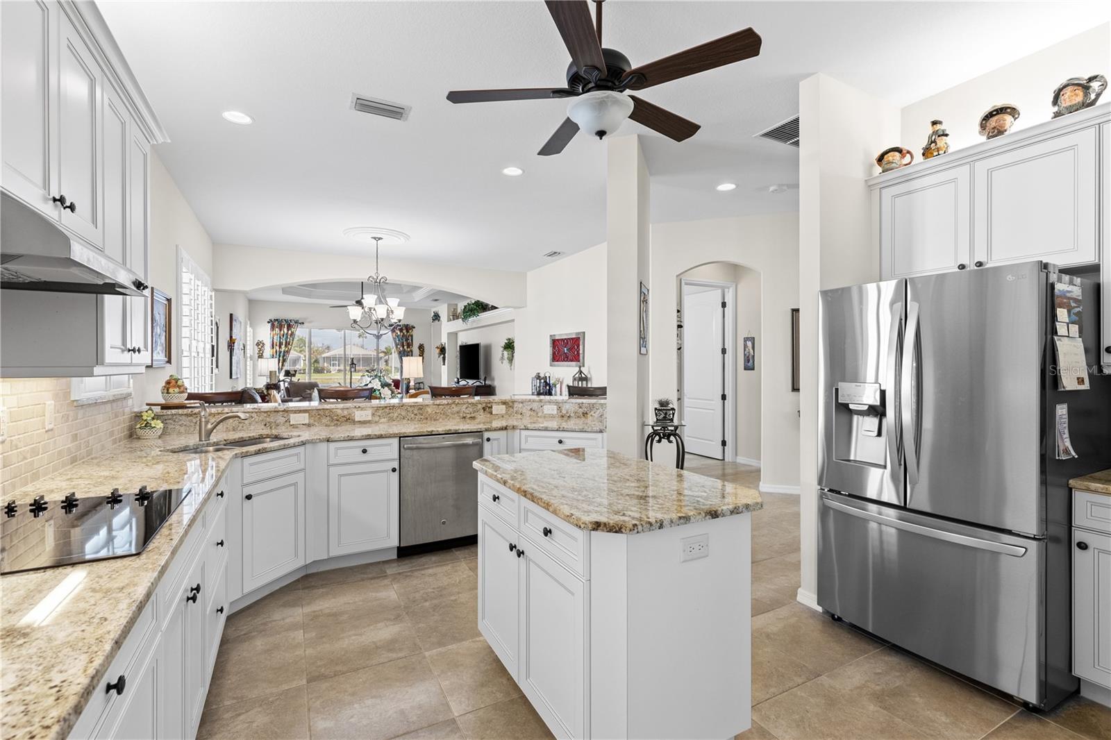 11026 BARNSLEY DR, VENICE, FL, 34293