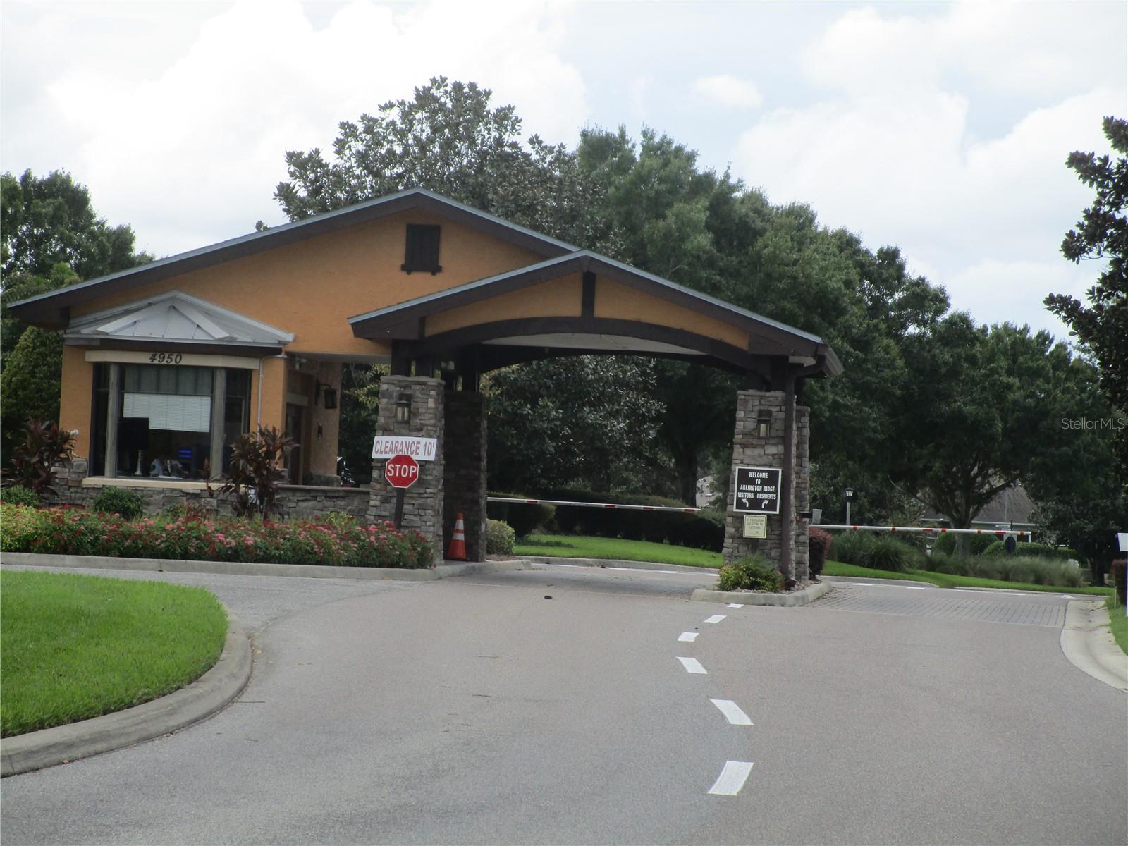 4033 ARLINGTON RIDGE BLVD, LEESBURG, FL, 34748