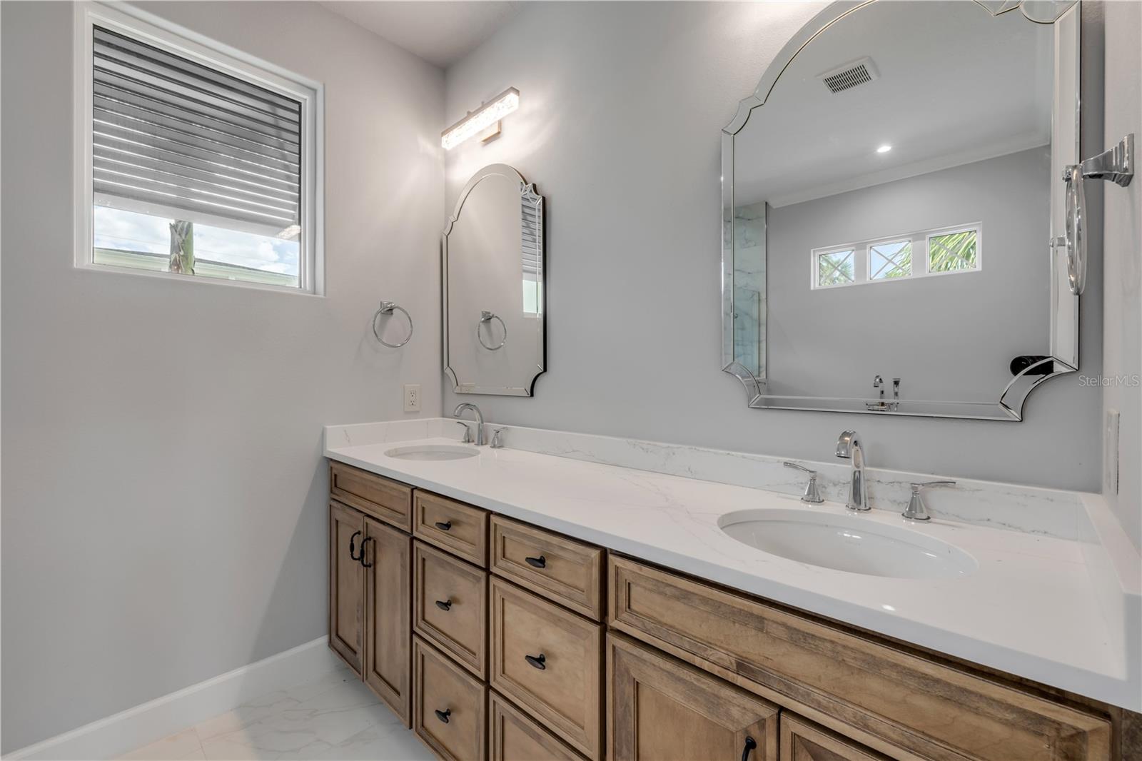 212 DUE EAST ST, NEW SMYRNA BEACH, FL, 32169