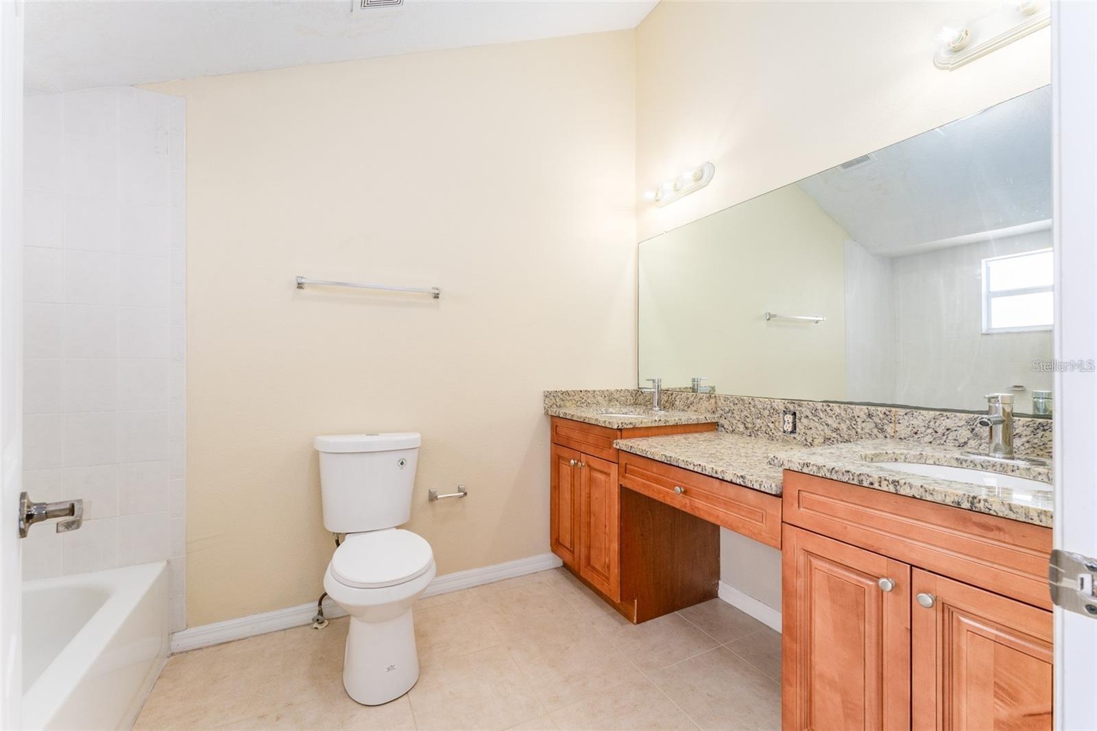 9515 CITRUS GLEN PL, TAMPA, FL, 33618