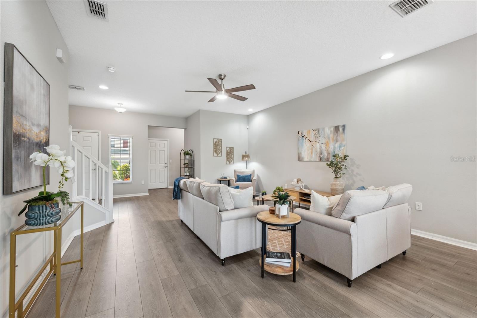 29925 SOUTHWELL LN #29925, WESLEY CHAPEL, FL, 33543