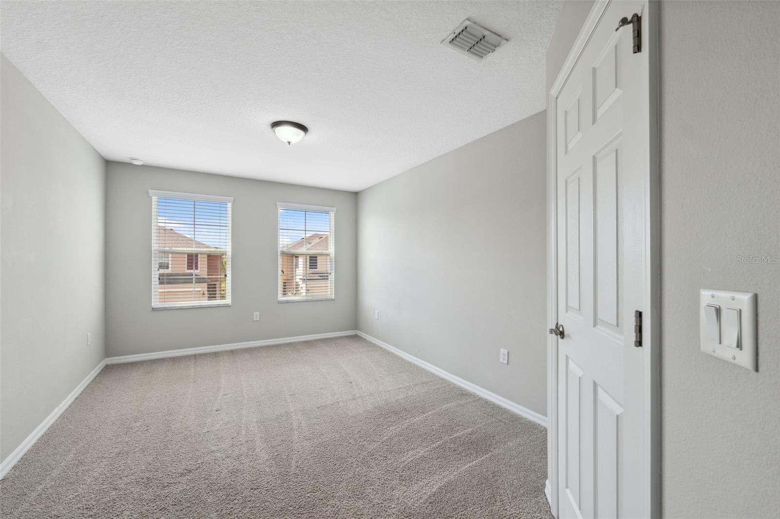 29925 SOUTHWELL LN #29925, WESLEY CHAPEL, FL, 33543