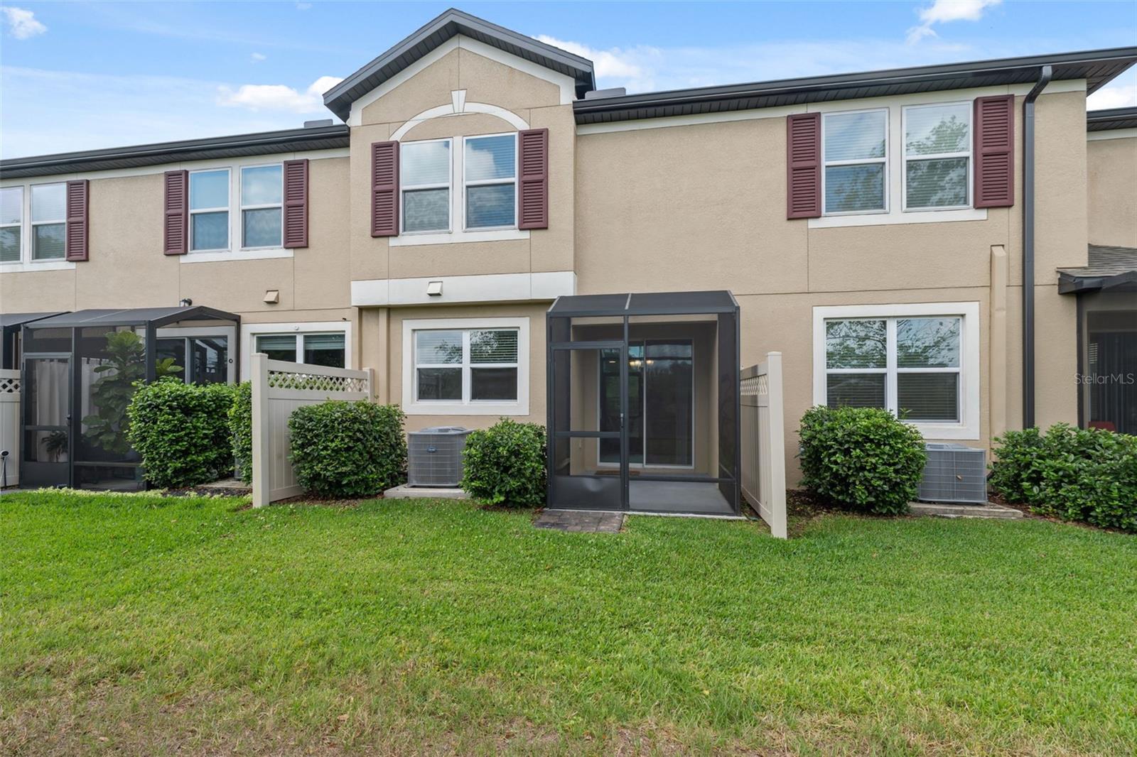 29925 SOUTHWELL LN #29925, WESLEY CHAPEL, FL, 33543
