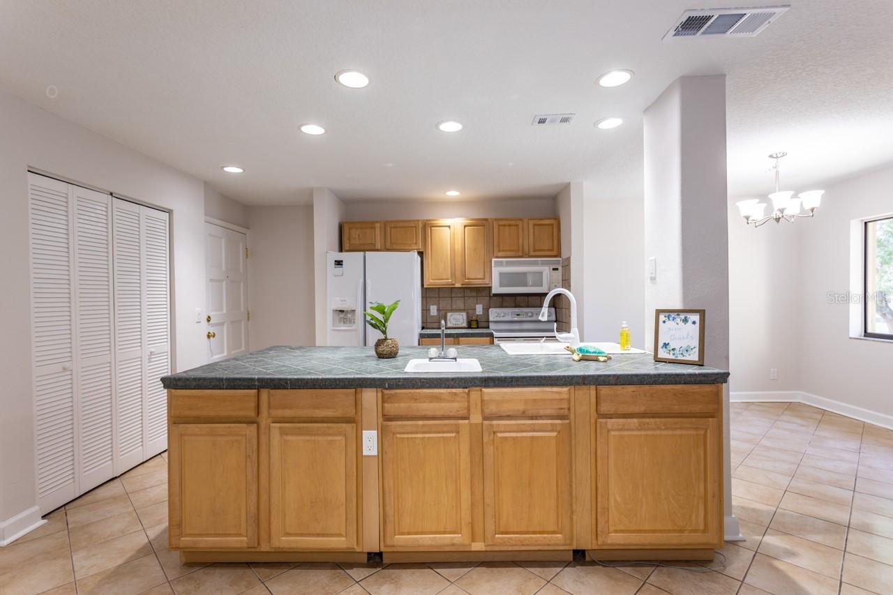 314 PALM COAST PKWY NE #202, PALM COAST, FL, 32137