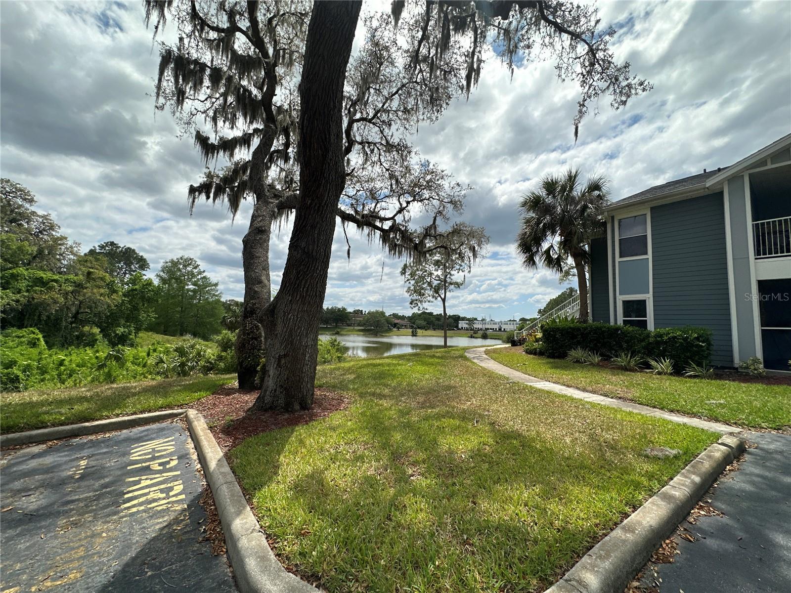 2585 GRASSY POINT DR #103, LAKE MARY, FL, 32746