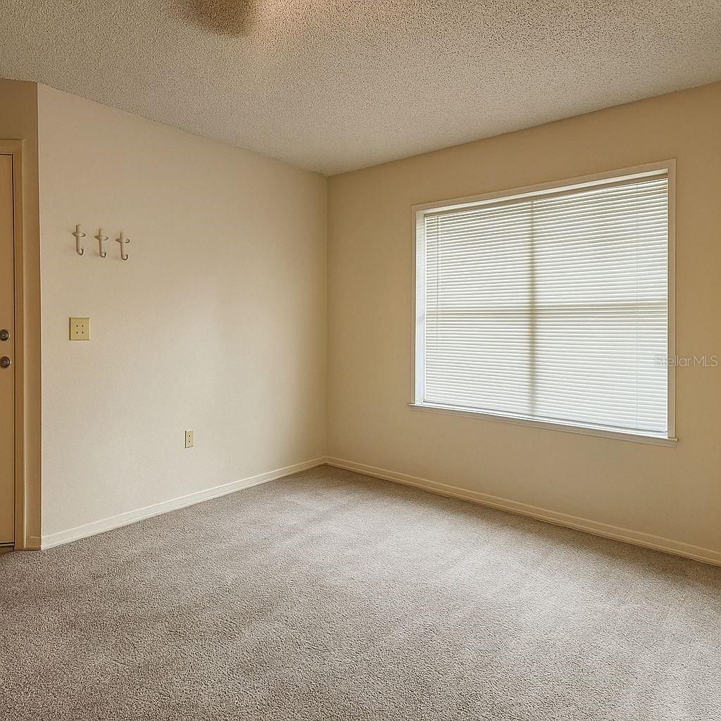 2585 GRASSY POINT DR #103, LAKE MARY, FL, 32746