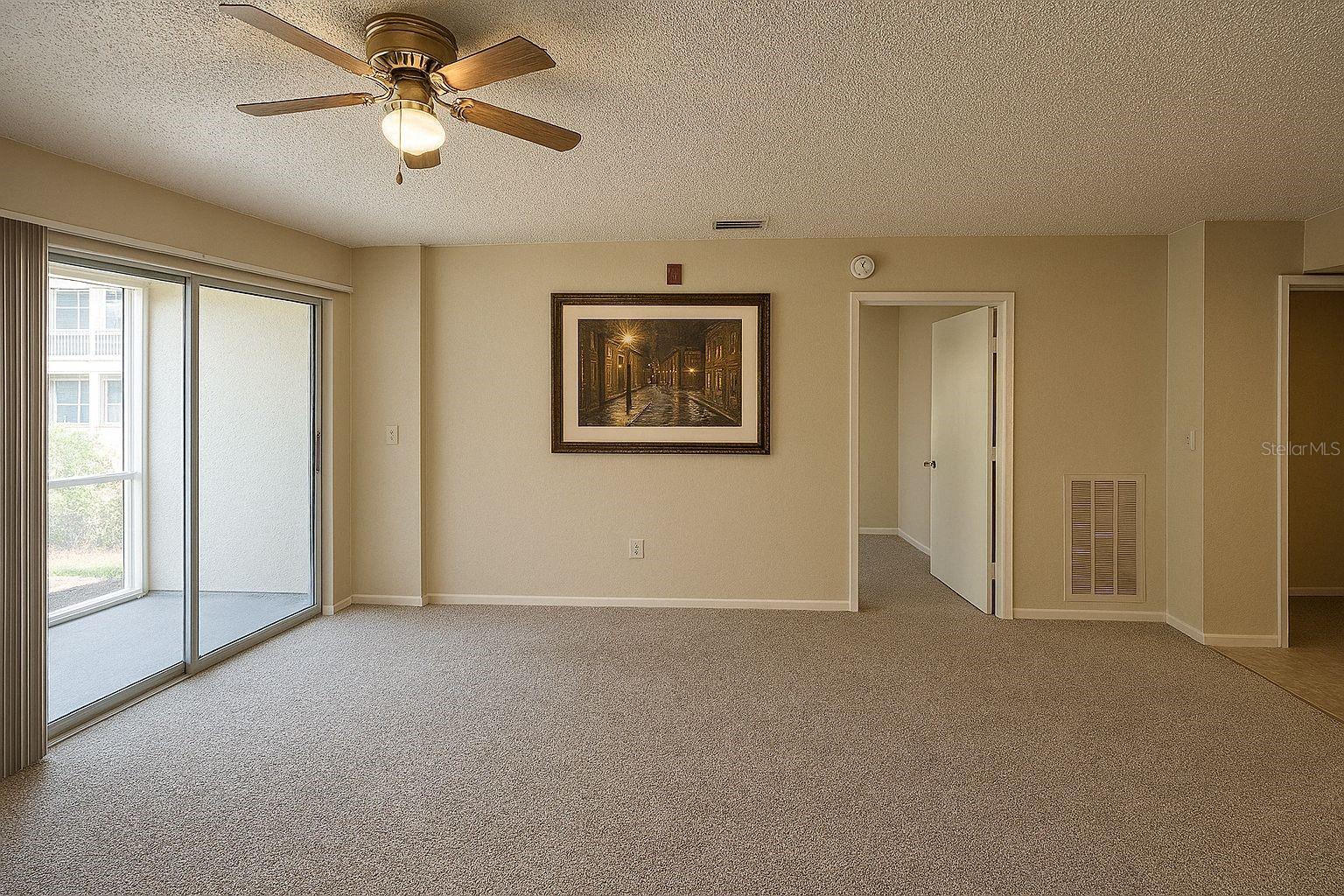 2585 GRASSY POINT DR #103, LAKE MARY, FL, 32746