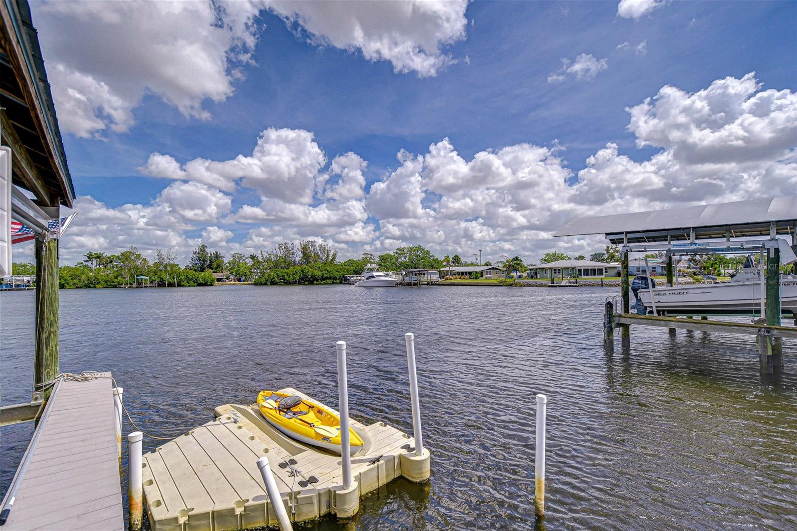 202 7TH ST SW, RUSKIN, FL, 33570