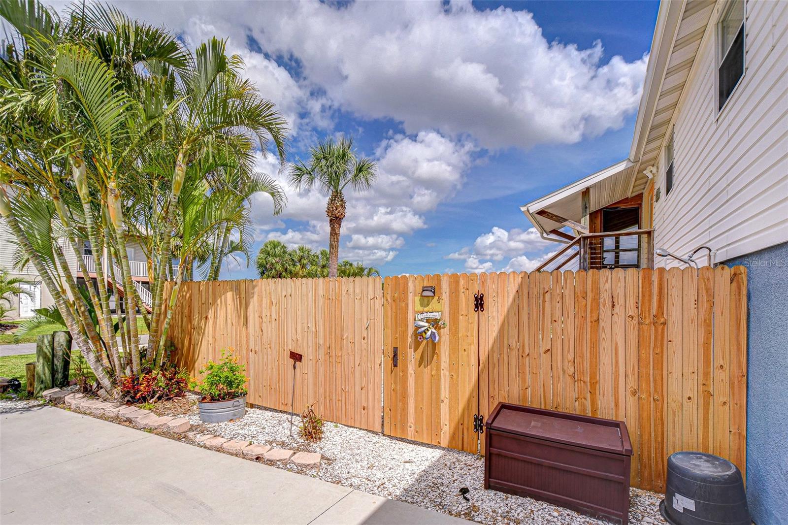 202 7TH ST SW, RUSKIN, FL, 33570