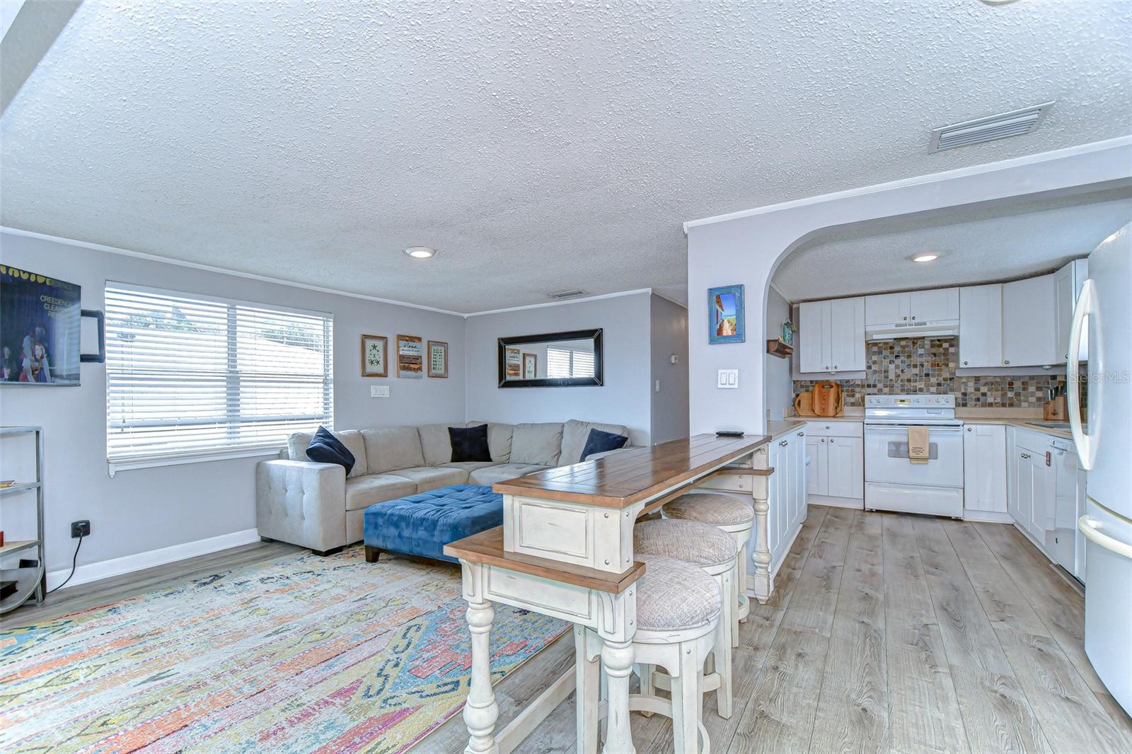 202 7TH ST SW, RUSKIN, FL, 33570