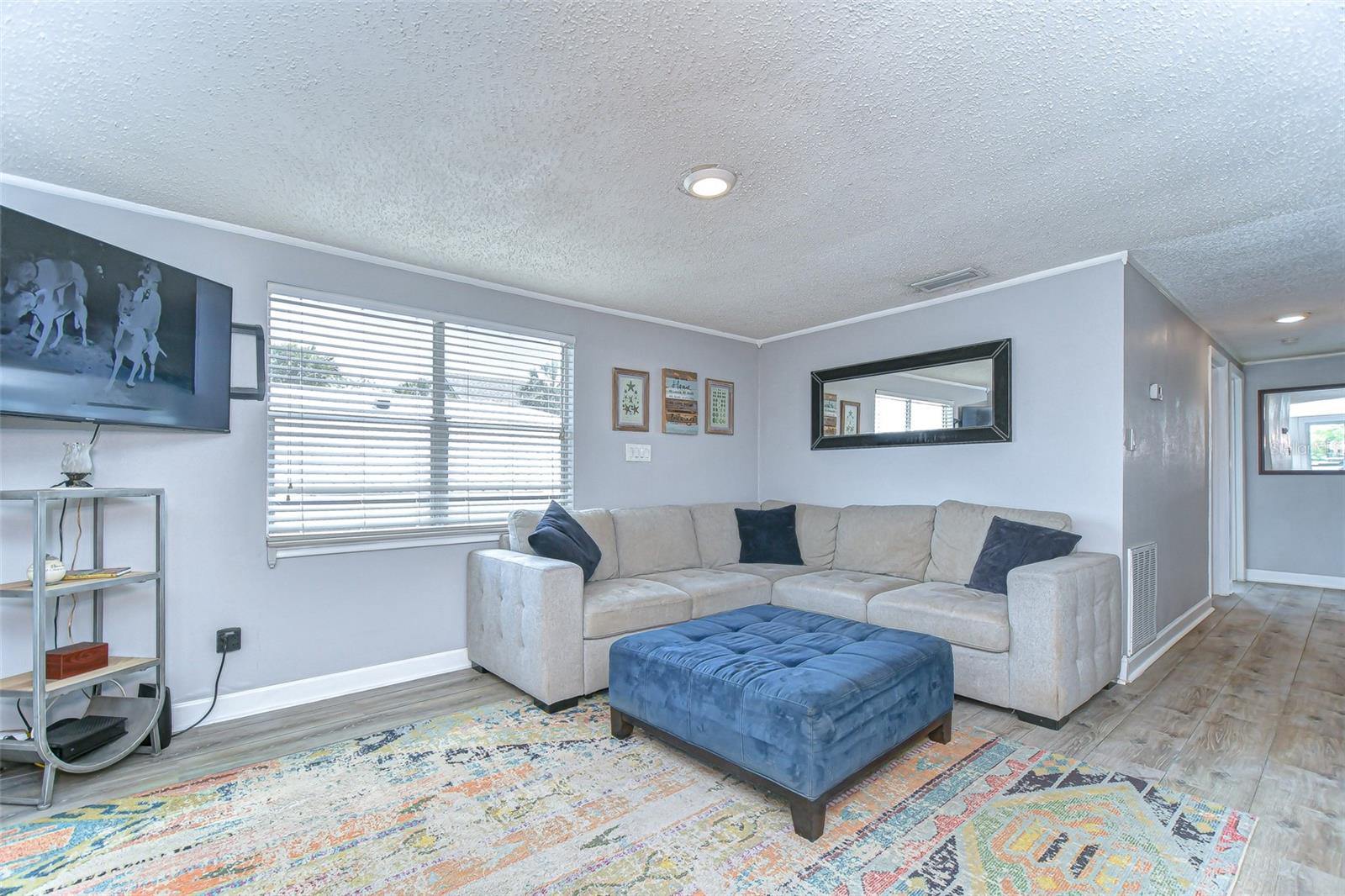 202 7TH ST SW, RUSKIN, FL, 33570