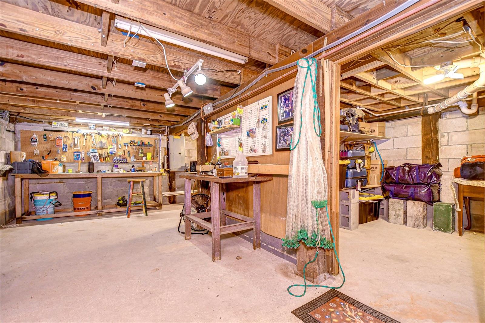 202 7TH ST SW, RUSKIN, FL, 33570