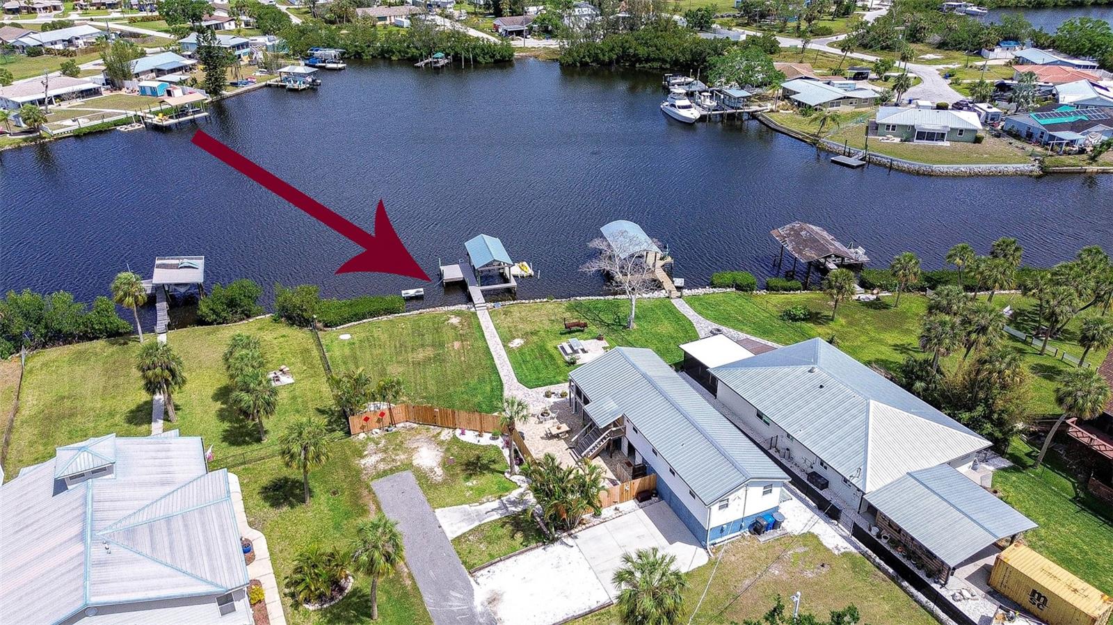 202 7TH ST SW, RUSKIN, FL, 33570