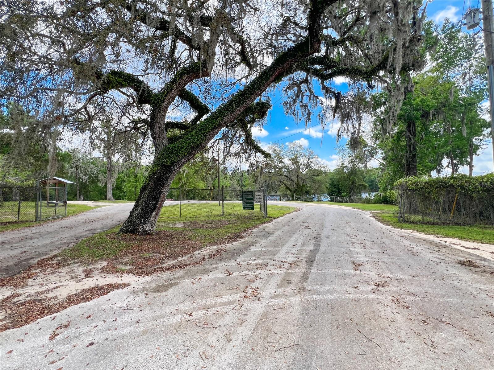 2049 SE 45TH AVE, TRENTON, FL, 32693