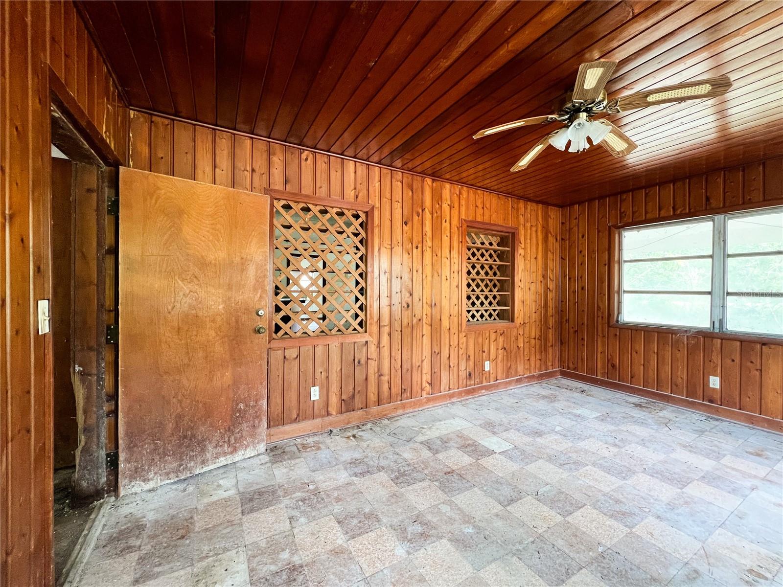 2049 SE 45TH AVE, TRENTON, FL, 32693