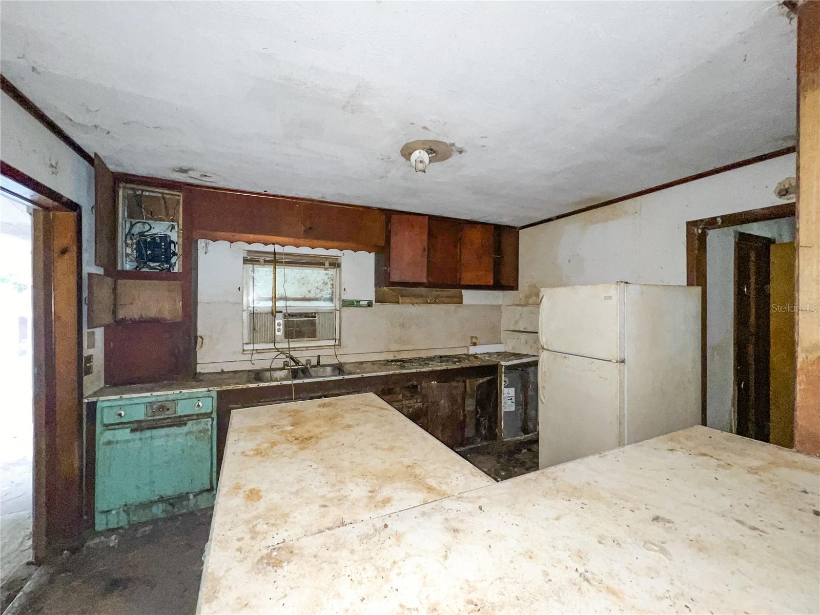 2049 SE 45TH AVE, TRENTON, FL, 32693