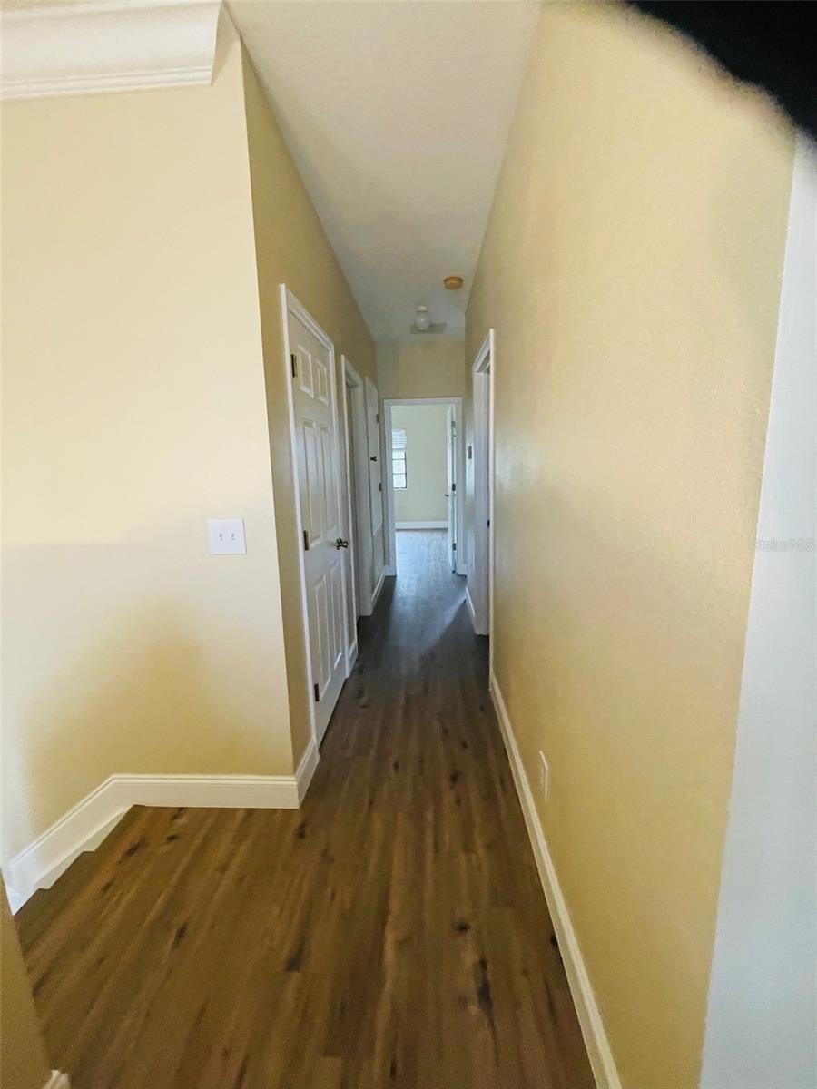 1028 BLACKWATER DR, WESLEY CHAPEL, FL, 33543