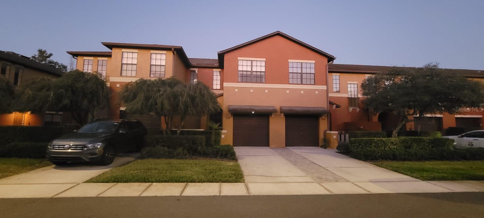 1028 BLACKWATER DR, WESLEY CHAPEL, FL, 33543
