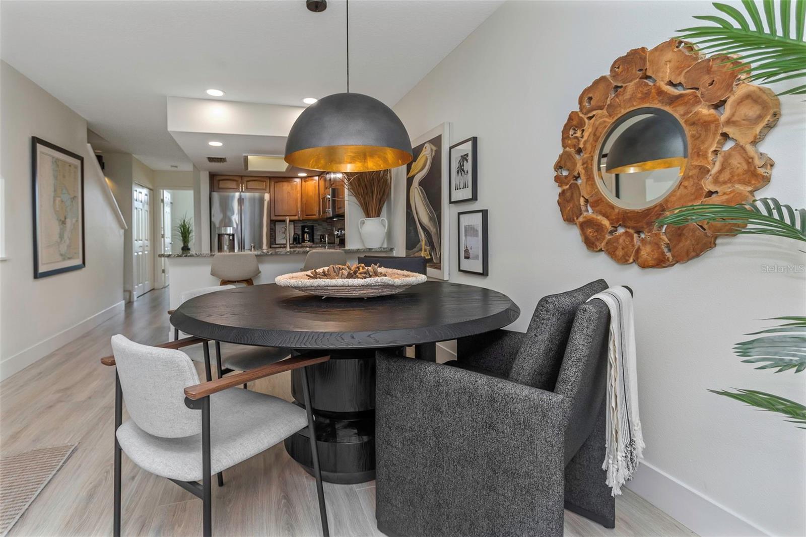 375 MADEIRA CIR, TIERRA VERDE, FL, 33715