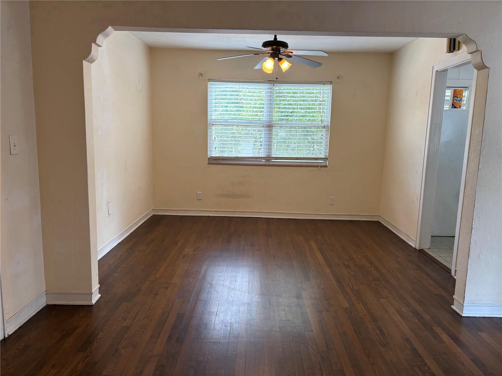 1902 W AILEEN ST, TAMPA, FL, 33607